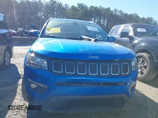 2019 Jeep Compass Latitude with VIN 3C4NJCBB6KT802481, listed as a IAAI auction lot 41315161 with 72,755 mi miles and . Bid and sale history available at carsss.com. Image 12.
