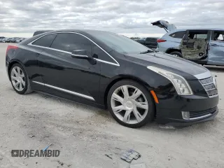 2014 Cadillac ELR z VIN 1G6RL1E46EU142582, wystawiony jako Copart lot #41382865 z przebiegiem 58 732 mil mil oraz Szkody całkowita. Historia ofert i sprzedaży dostępna na DreamBid. Obrazek 4.