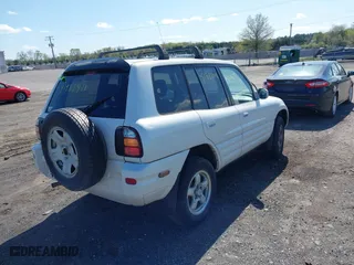 1999 Toyota RAV4 with VIN JT3HP10V2X7144607, listed as a IAAI auction lot 41981418 with 262,631 mi miles. Bid and sale history available at carsss.com. Image 4.