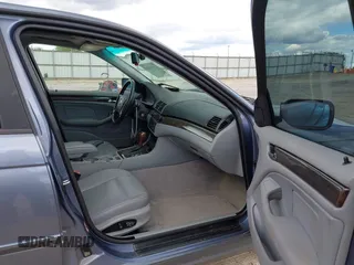 2000 BMW 3 Series 323i with VIN WBAAM3346YFP77250, listed as a IAAI auction lot 42197840 with 159,691 mi miles and . Bid and sale history available at DreamBid. Image 5.