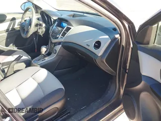 2014 Chevrolet Cruze LS with VIN 1G1PA5SG2E7382347, listed as a IAAI auction lot 41377497 with 140,765 mi miles and . Bid and sale history available at DreamBid. Image 5.