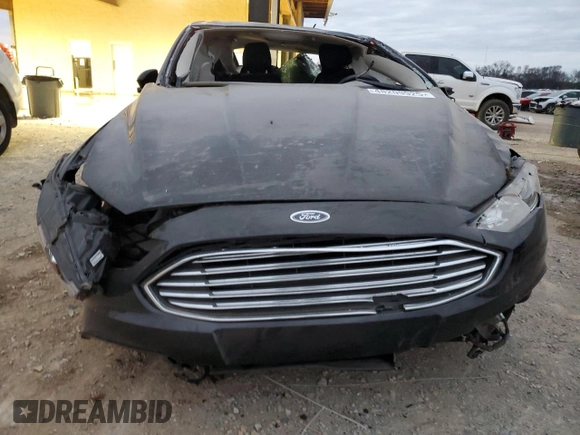 2017 Ford Fusion SE with VIN 3FA6P0H71HR112525, listed as a Copart auction lot 48209925 with 146,028 mi miles and Salvage Title. Bid and sale history available at carsss.com. Image 5.