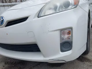 2010 Toyota Prius II with VIN JTDKN3DU1A0241222, listed as a IAAI auction lot 42102110 with 199,895 mi miles. Bid and sale history available at carsss.com. Image 12.