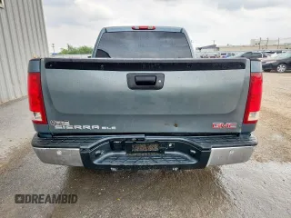 2007 GMC Sierra 1500 SLE1 z VIN 2GTEC13J771646190, wystawiony jako Copart lot #58850895 z przebiegiem 199 334 mil mil oraz Czysty tytuł • Clean title. Historia ofert i sprzedaży dostępna na DreamBid. Obrazek 6.