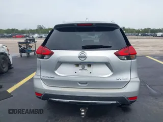 2017 Nissan Rogue SV с VIN KNMAT2MV9HP552905, выставлен на аукционе IAAI как лот 42428554 с пробегом 164 160 миль миль и . История ставок и продаж доступна на DreamBid. Изображение 17.