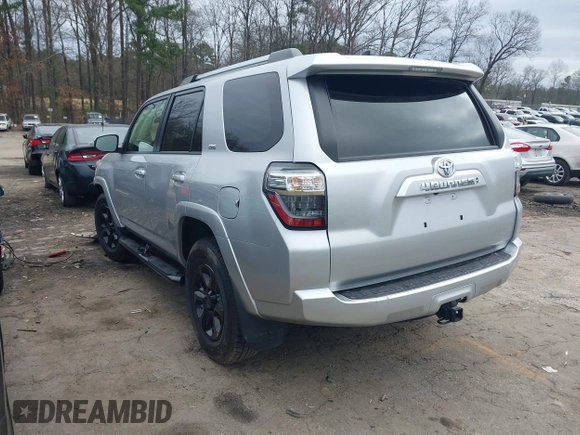 2022 Toyota 4Runner SR5 with VIN JTEMU5JR4N6054529, listed as a IAAI auction lot 41184357 with 47,628 mi miles and . Bid and sale history available at DreamBid. Image 3.
