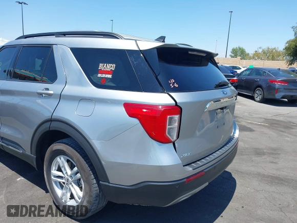 2024 Ford Explorer XLT с VIN 1FMSK7DH7RGA54617, выставлен на аукционе IAAI как лот 42208093 с пробегом Не указан миль и . История ставок и продаж доступна на DreamBid. Изображение 3.