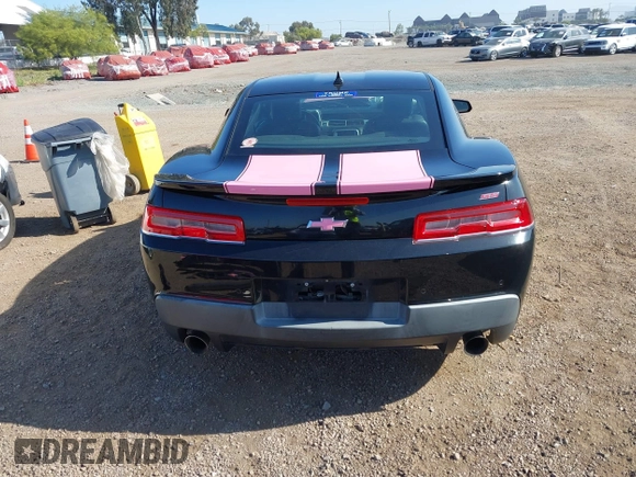 2015 Chevrolet Camaro SS с VIN 2G1FK1EJ0F9181121, выставлен на аукционе IAAI как лот 42527874 с пробегом 59 626 миль миль и . История ставок и продаж доступна на DreamBid. Изображение 17.