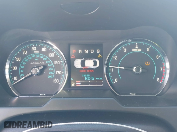 2015 Jaguar XF I4 T Premium with VIN SAJWA0FS0FPU88142, listed as a IAAI auction lot 41314820 with 78,239 mi miles. Bid and sale history available at carsss.com. Image 7.