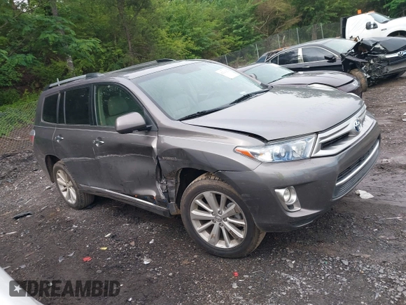 2013 Toyota Highlander Limited with VIN JTEDC3EH7D2012662, listed as a IAAI auction lot 42226232 with 135,064 mi miles and . Bid and sale history available at DreamBid. Image 13.