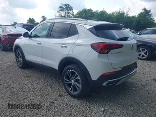2021 Buick Encore GX Essence с VIN KL4MMFSL7MB171106, выставлен на аукционе IAAI как лот 42634028 с пробегом 44 478 миль миль и . История ставок и продаж доступна на DreamBid. Изображение 3.