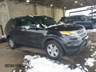 2014 Ford Explorer with VIN 1FM5K8B83EGB31774, listed as a IAAI auction lot 41540918 with 209,218 mi miles and . Bid and sale history available at carsss.com. Image 1.