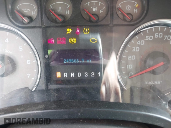 2009 Ford F-150 XL with VIN 1FTPW12V39KA70475, listed as a IAAI auction lot 41695200 with 249,666 mi miles. Bid and sale history available at carsss.com. Image 7.