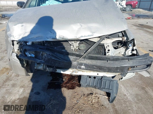 1997 Nissan Altima XE with VIN 1N4BU31D4VC221788, listed as a IAAI auction lot 41356945 with 136,931 mi miles. Bid and sale history available at carsss.com. Image 6.