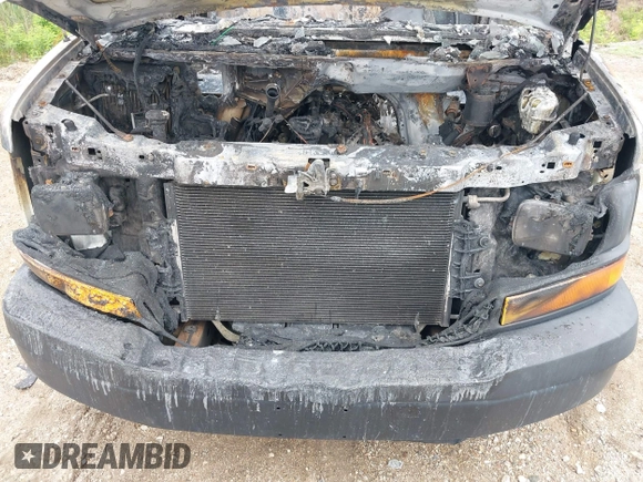 2004 Chevrolet Express Cargo with VIN 1GCGG29VX41203790, listed as a IAAI auction lot 42544137 with 95,779 mi miles and . Bid and sale history available at DreamBid. Image 10.
