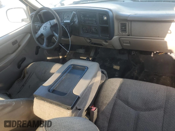 2006 Chevrolet Silverado 1500 LT2 with VIN 1GCEK19B96Z250917, listed as a Copart auction lot 52997975 with 247,189 mi miles and Salvage Title. Bid and sale history available at DreamBid. Image 8.