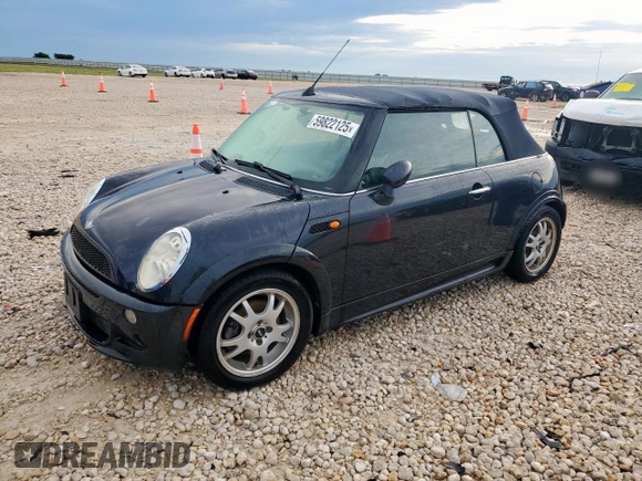 2005 MINI Convertible with VIN WMWRF33485TF61638, listed as a Copart auction lot 59822125 with 89,011 mi miles and Clean title. Bid and sale history available at DreamBid. Image 1.