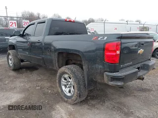 2019 Chevrolet Silverado 1500 LT with VIN 2GCVKPEC3K1181601, listed as a IAAI auction lot 41930872 with 59,106 mi miles and . Bid and sale history available at DreamBid. Image 3.
