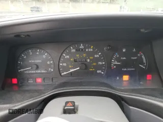 1994 Ford Taurus z VIN 1FALP5344RA291510, wystawiony jako Copart lot #43854925 z przebiegiem 69 067 mil mil oraz Tytuł czysty. Historia ofert i sprzedaży dostępna na DreamBid. Obrazek 9.