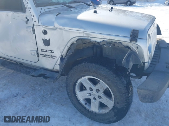 2012 Jeep Wrangler Unlimited Sport z VIN 1C4HJWDG3CL224800, wystawiony jako IAAI lot #41569279 z przebiegiem 174 336 mil mil oraz . Historia ofert i sprzedaży dostępna na DreamBid. Obrazek 6.