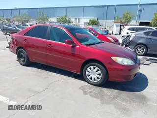 2005 Toyota Camry LE with VIN 4T1BE30K45U039764, listed as a IAAI auction lot 42394712 with 85,363 mi miles and . Bid and sale history available at DreamBid. Image 1.