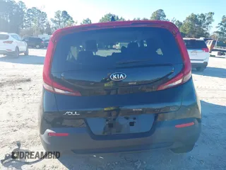 2021 Kia Soul LX with VIN KNDJ23AU8M7787150, listed as a IAAI auction lot 41234668 with 20,841 mi miles. Bid and sale history available at carsss.com. Image 16.