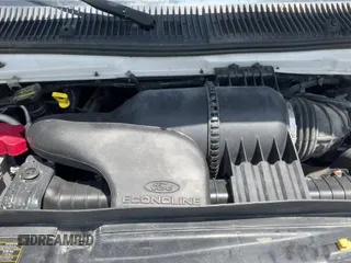 2014 Ford Econoline Cargo Commercial z VIN 1FTSE3EL5EDA40007, wystawiony jako Copart lot #64664305 z przebiegiem 213 836 mil mil oraz Czysty tytuł • Clean title. Historia ofert i sprzedaży dostępna na DreamBid. Obrazek 14.