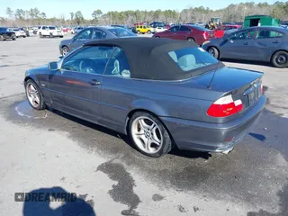 2003 BMW 3 Series 330Ci with VIN WBABS53433JU97622, listed as a IAAI auction lot 41270839 with 200,377 mi miles. Bid and sale history available at carsss.com. Image 3.