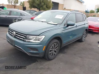2019 Volkswagen Tiguan SE with VIN 3VV3B7AX3KM113955, listed as a IAAI auction lot 42164890 with 77,806 mi miles and . Bid and sale history available at DreamBid. Image 18.