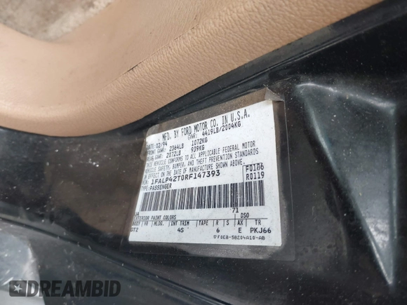 1994 Ford Mustang GT z VIN 1FALP42T0RF147393, wystawiony jako IAAI lot #42046032 z przebiegiem 184 504 mil mil oraz . Historia ofert i sprzedaży dostępna na DreamBid. Obrazek 9.