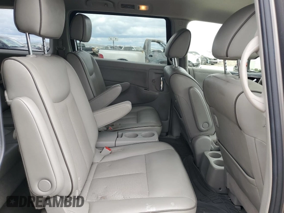 2015 Nissan Quest SV z VIN JN8AE2KP2F9132181, wystawiony jako Copart lot #54418385 z przebiegiem 120 163 mil mil oraz Szkoda całkowita • Salvage title. Historia ofert i sprzedaży dostępna na DreamBid. Obrazek 11.