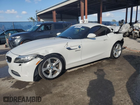 2015 BMW Z4 sDrive28i with VIN WBALL5C57FP557218, listed as a Copart auction lot 79566164 with 97,184 mi miles and Non Repairable. Bid and sale history available at carsss.com. Image 1.