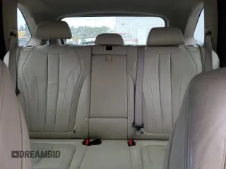 2016 BMW X5 sDrive35i z VIN 5UXKR2C55G0H41774, wystawiony jako Copart lot #53535685 z przebiegiem Nie podano mil oraz Szkoda całkowita • Salvage title. Historia ofert i sprzedaży dostępna na DreamBid. Obrazek 10.