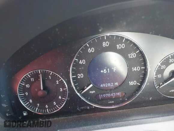 2006 Mercedes-Benz E-Class 3.5L with VIN WDBUF56J06A737827, listed as a IAAI auction lot 41748739 with 197,843 mi miles. Bid and sale history available at carsss.com. Image 15.