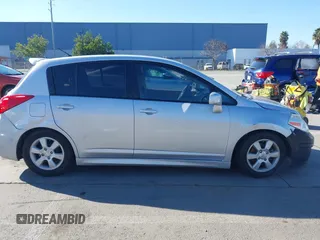 2010 Nissan Versa S with VIN 3N1BC1CP2AL377564, listed as a IAAI auction lot 41383636 with 200,798 mi miles and . Bid and sale history available at DreamBid. Image 14.