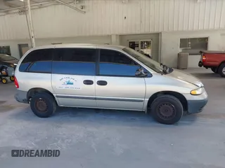 1999 Plymouth Voyager z VIN 2P4FP25B8XR470543, wystawiony jako IAAI lot #42043722 z przebiegiem 175 834 mil mil oraz . Historia ofert i sprzedaży dostępna na DreamBid. Obrazek 13.