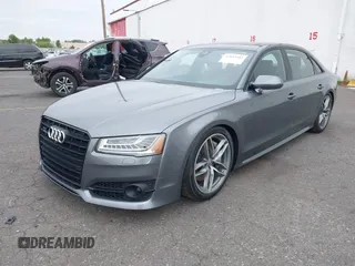 2017 Audi A8 с VIN WAU44AFD2HN018615, выставлен на аукционе IAAI как лот 42807685 с пробегом 24 792 миль миль и . История ставок и продаж доступна на DreamBid. Изображение 17.