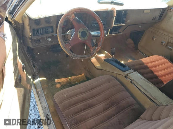 1976 Chevrolet Monte Carlo with VIN 1H57V6D433346, listed as a Copart auction lot 55011065 with 55,150 mi miles and Clean title. Bid and sale history available at DreamBid. Image 8.