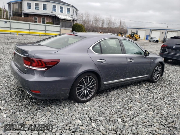 2013 Lexus LS 460 z VIN JTHCL5EF2D5016402, wystawiony jako Copart lot #50874525 z przebiegiem 104 131 mil mil oraz Czysty tytuł • Clean title. Historia ofert i sprzedaży dostępna na DreamBid. Obrazek 3.