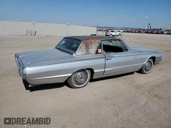 1964 Ford Thunderbird с VIN 4Y83Z152322, выставлен на аукционе Copart как лот 56946905 с пробегом 60 537 миль миль и Списание • Salvage title. История ставок и продаж доступна на DreamBid. Изображение 3.