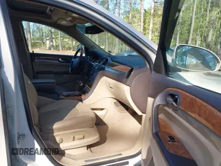 2011 Buick Enclave CXL-1 with VIN 5GAKVBED4BJ257565, listed as a IAAI auction lot 41991329 with 193,222 mi miles. Bid and sale history available at carsss.com. Image 5.