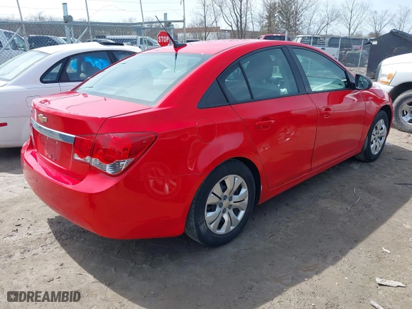 2014 Chevrolet Cruze LS with VIN 1G1PA5SH7E7409972, listed as a IAAI auction lot 41919562 with 111,777 mi miles. Bid and sale history available at carsss.com. Image 4.