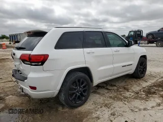 2019 Jeep Grand Cherokee Altitude z VIN 1C4RJEAG2KC614823, wystawiony jako Copart lot #56075955 z przebiegiem 86 189 mil mil oraz Szkoda całkowita • Salvage title. Historia ofert i sprzedaży dostępna na DreamBid. Obrazek 3.