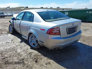 2008 Acura TL with VIN 19UUA66218A025877, listed as a IAAI auction lot 41654889 with 116,751 mi miles. Bid and sale history available at carsss.com. Image 3.