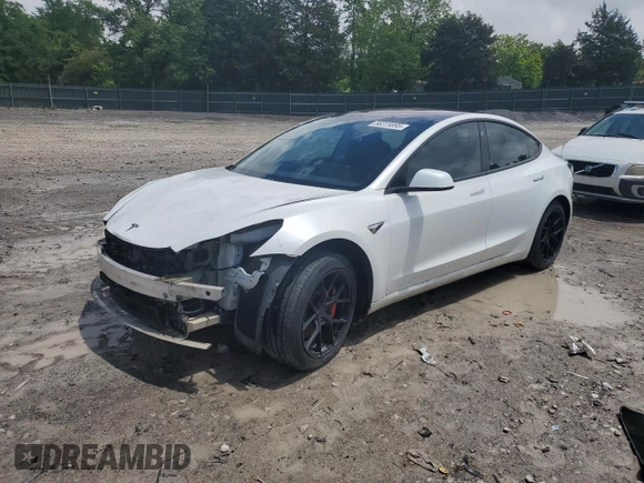 2018 Tesla Model 3 Long Range Battery z VIN 5YJ3E1EB7JF106429, wystawiony jako Copart lot #56319995 z przebiegiem 145 648 mil mil oraz Tytuł czysty. Historia ofert i sprzedaży dostępna na DreamBid. Obrazek 1.