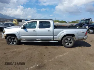 2013 Toyota Tacoma with VIN 3TMMU4FN9DM050012, listed as a IAAI auction lot 41369358 with 95,292 mi miles. Bid and sale history available at carsss.com. Image 14.
