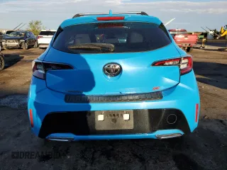 2020 Toyota Corolla Hatchback SE with VIN JTND4RBE3L3091394, listed as a Copart auction lot 67681004 with 34,606 mi miles and Salvage Title. Bid and sale history available at carsss.com. Image 6.