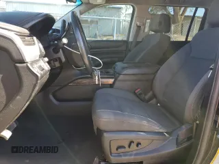 2019 Chevrolet Suburban LS with VIN 1GNSCGKC6KR180042, listed as a Copart auction lot 76829394 with 75,574 mi miles and Salvage title. Bid and sale history available at DreamBid. Image 7.
