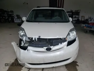 2008 Toyota Sienna XLE with VIN 5TDZK22C38S207656, listed as a Copart auction lot 63667105 with 107,798 mi miles and Salvage title. Bid and sale history available at DreamBid. Image 5.