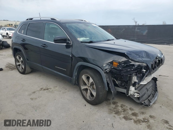 2020 Jeep Cherokee Limited with VIN 1C4PJLDB3LD581743, listed as a Copart auction lot 46538765 with 46,244 mi miles and Non Repairable. Bid and sale history available at carsss.com. Image 4.